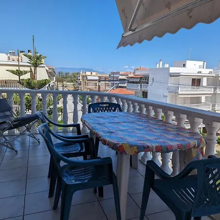 Summer House Next To The Διαμέρισμα Παραλία Ακράτας