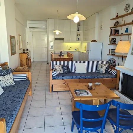 شقة Summer House Next To The Paralia Akratas