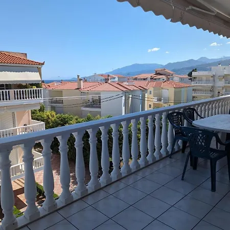 Διαμέρισμα Summer House Next To The