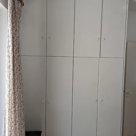 Διαμέρισμα Summer House Next To The