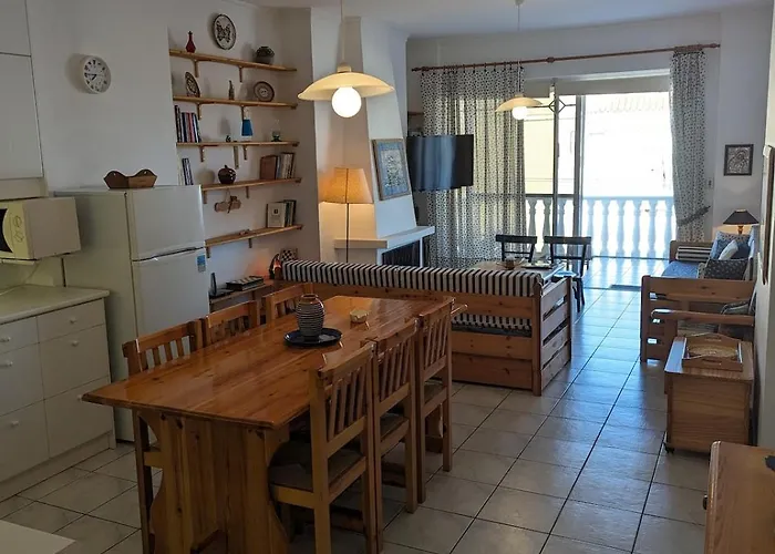 Summer House Next To The Paralia Akratas